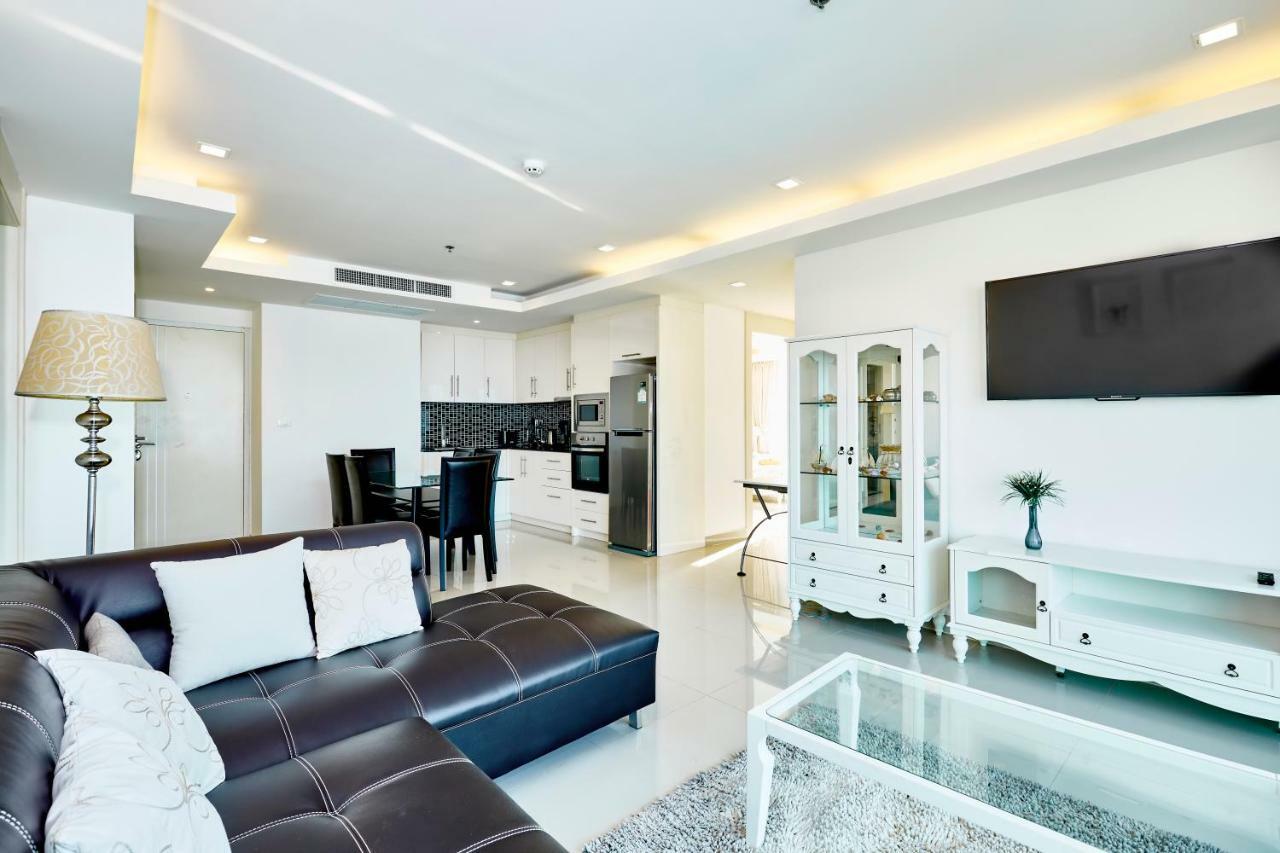 Cozy Beach Condo By Fantasea Beach Pattaya Exterior foto